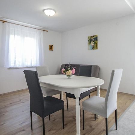 Apartment Tosca With Parking Rovinj Exterior foto